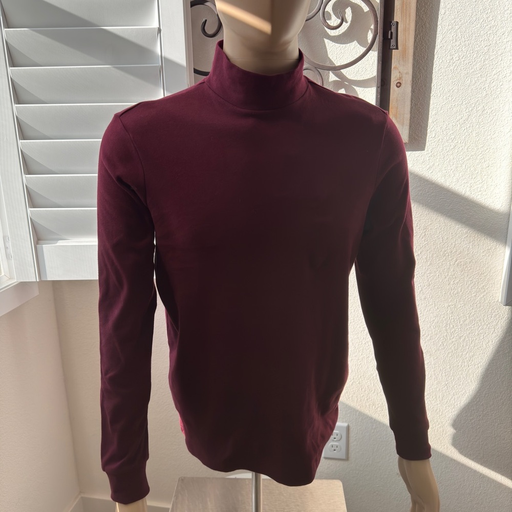 Club Room. Size S - Picture 9 of 12